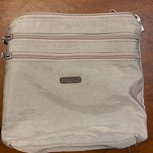 Silver gray crossbody bag set